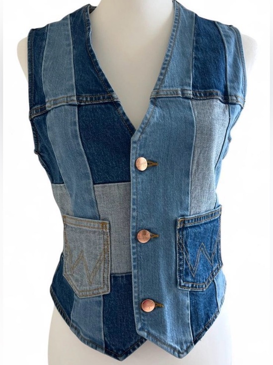 Wrangler Jackets & Blazers - Denim Button Detail with Crystal-Stud Logo - Bright Blue